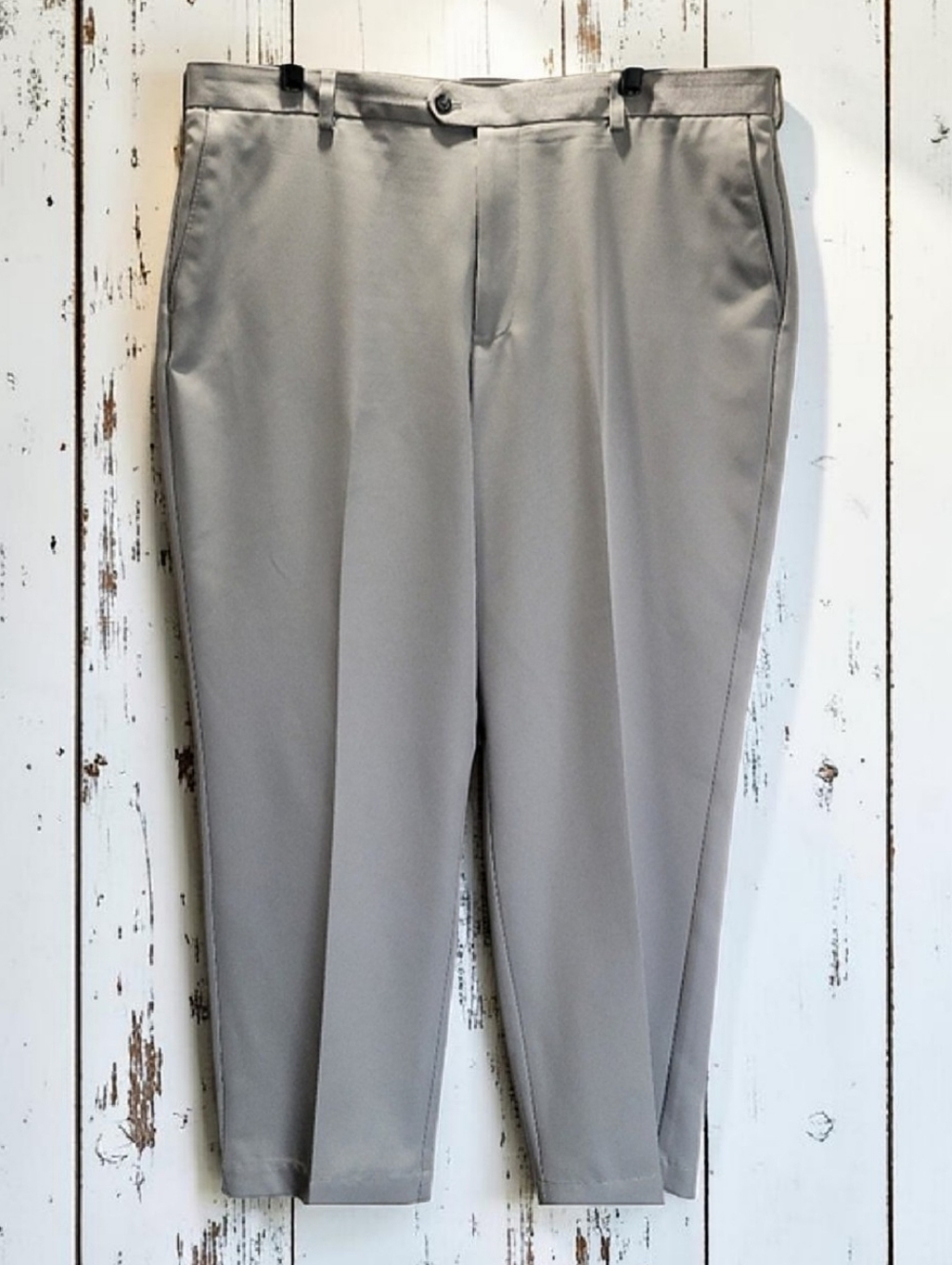 Izod Men's Size 40x30 Grey Golf Pants. Waist-20 Rise-13 Inseam-29